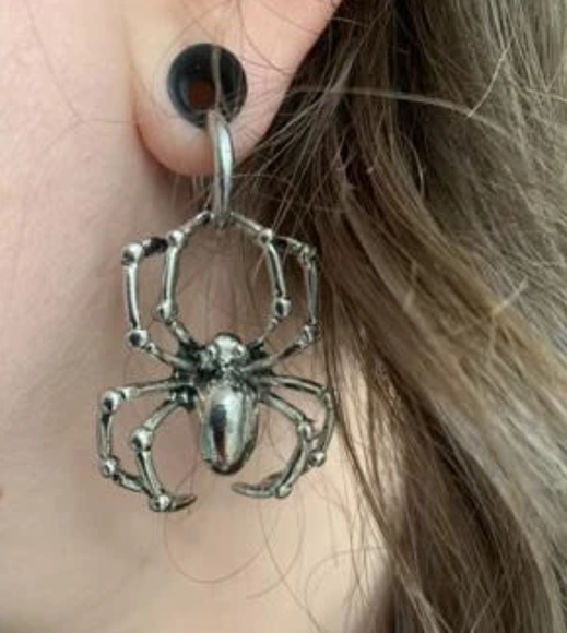 Jewelry - SPIDER EARRINGS